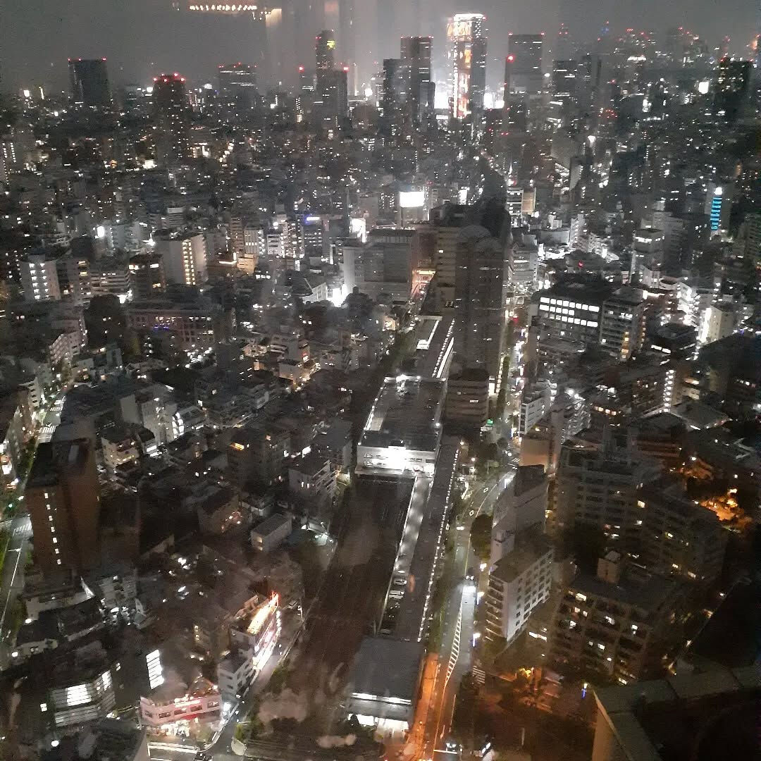 参拝の帰り、あるいは旅行の帰りの買い物か食事の支払いで数字の